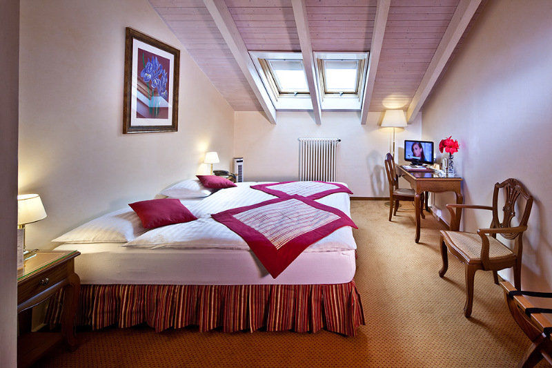Hotel De La Couronne Morges Szoba fotó