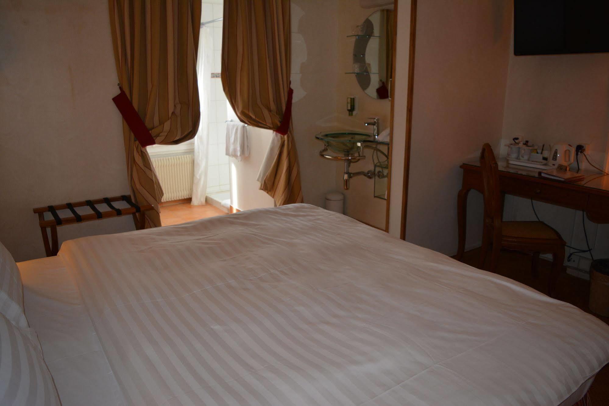 Hotel De La Couronne Morges Kültér fotó