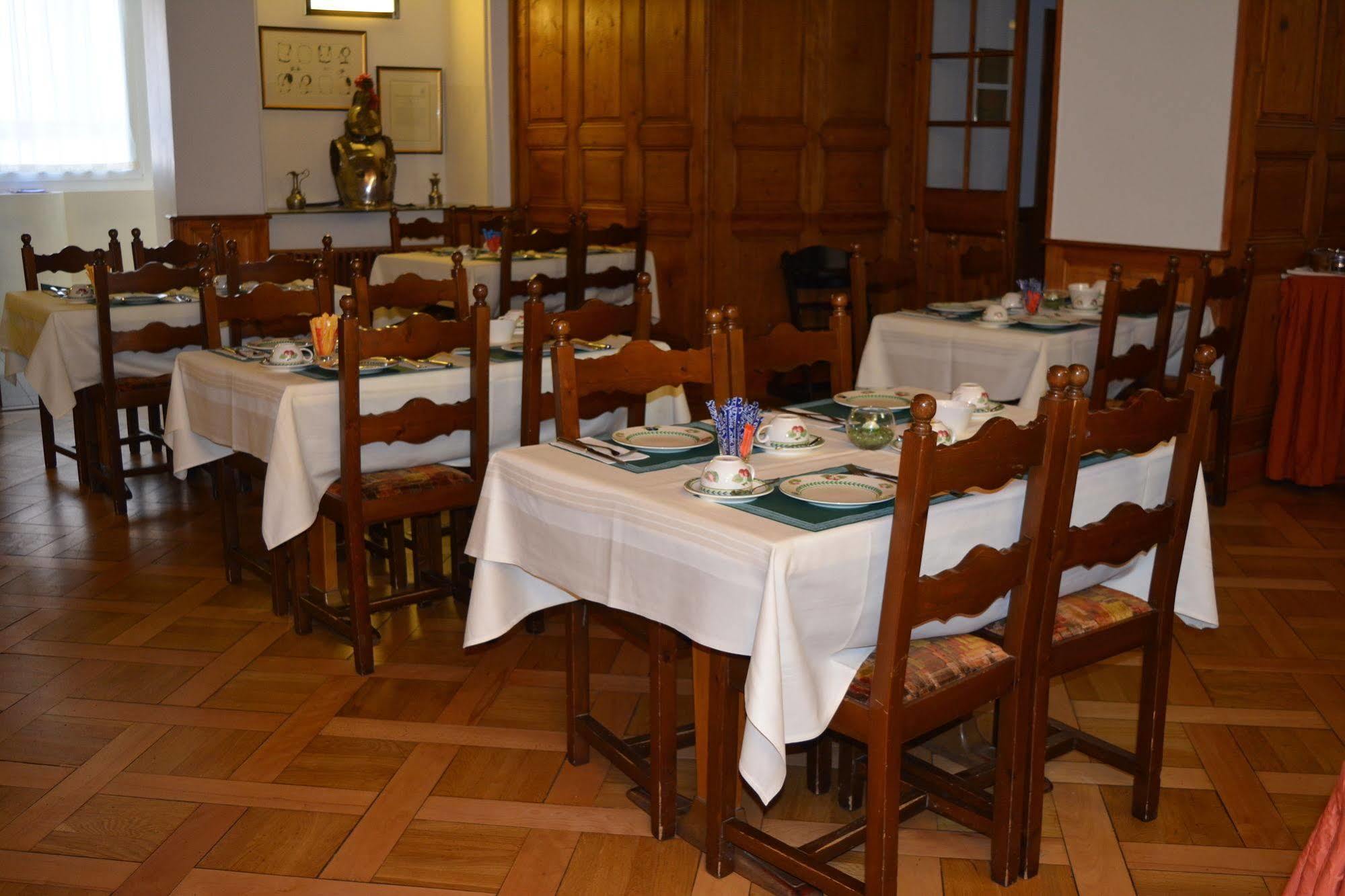 Hotel De La Couronne Morges Kültér fotó